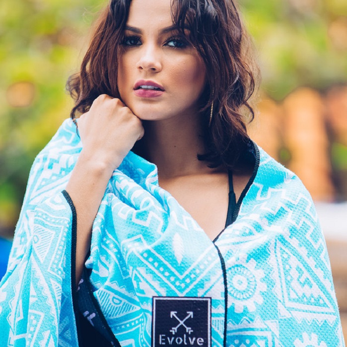 Evolve_Adventure_Towel-1.jpg