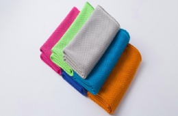 Sport cooling towel
